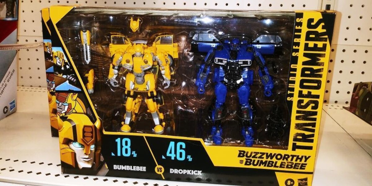 Buzzworthy Bumblebee Studio Series Versus 2 Packs  (11 of 12)